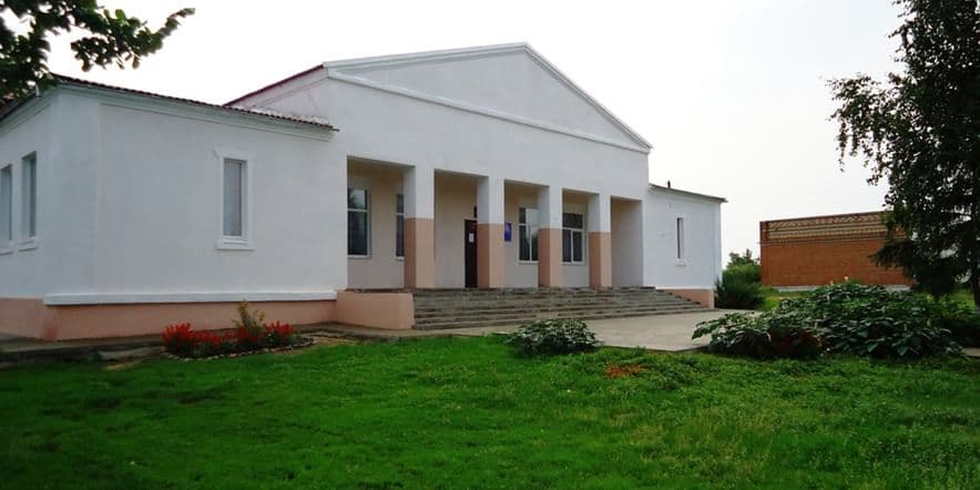 Основное изображение для учреждения Малобыковский сельский дом культуры