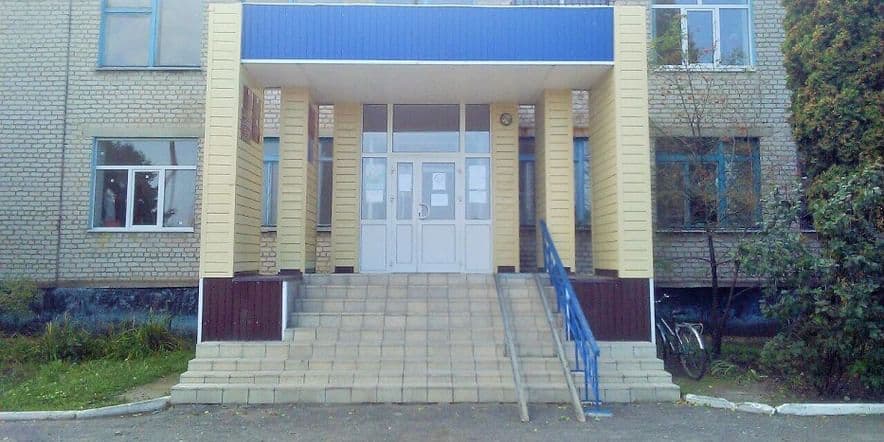 Основное изображение для учреждения Новочеркутинский сельский Дом культуры