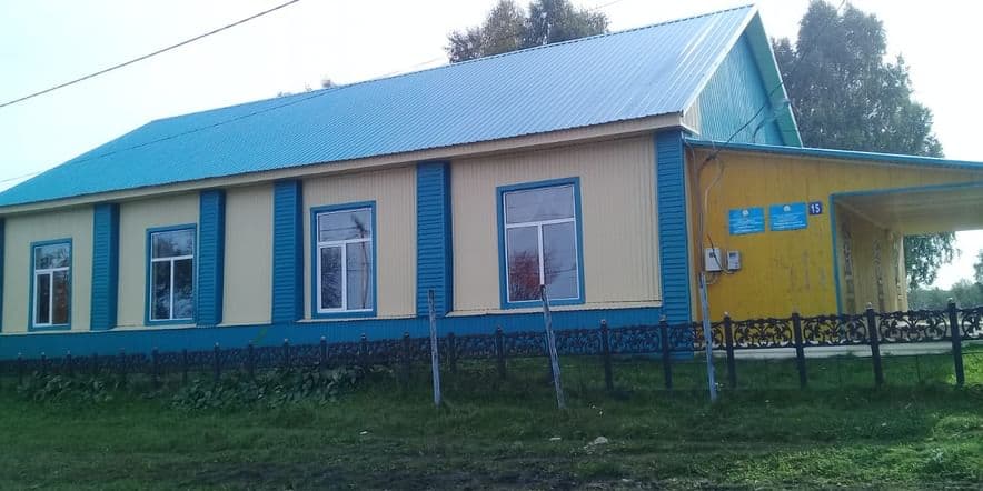 Основное изображение для учреждения Верхнекарышевский сельский дом культуры