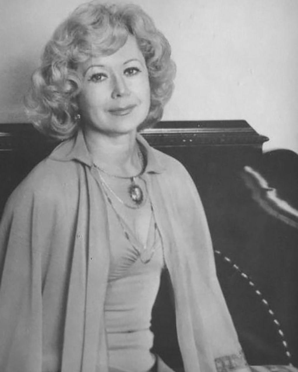 Актриса Светлана Немоляева. Киев, Украина, 1986 год. Музей истории и этнографии, Югорск