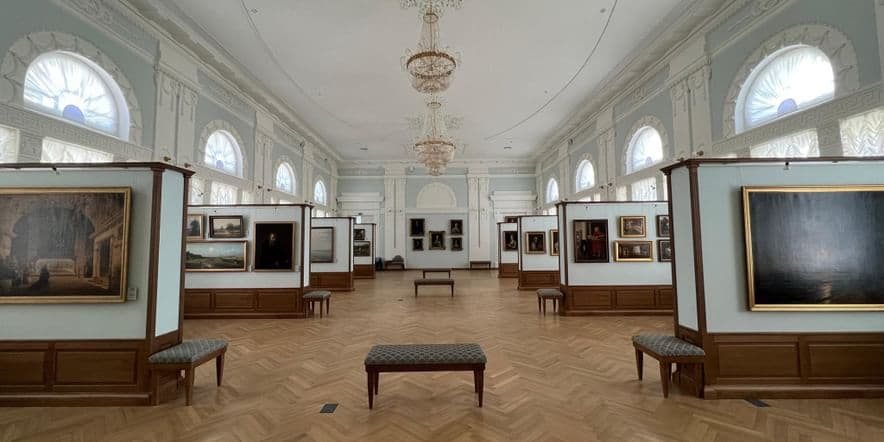 Основное изображение для события Экспозиция Картинной галереи Псковского музея и «Культура и искусство древнего Пскова»