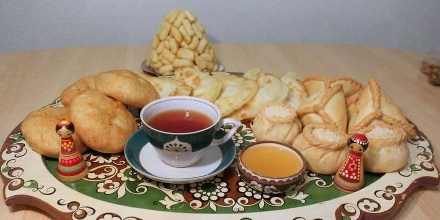 Основное изображение для события Кулинарное дефиле «Башкирские национальные блюда»