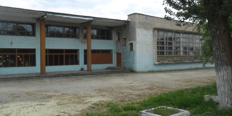 Основное изображение для учреждения Лопуховский сельский дом культуры