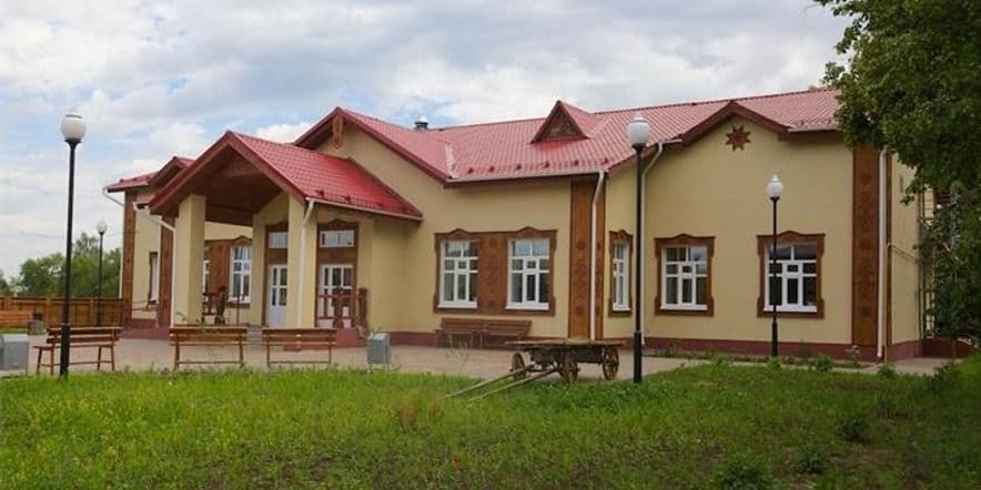 Основное изображение для учреждения Бурановский сельский дом культуры
