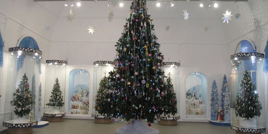 Основное изображение для события Обзорная экскурсия по Музею новогодней и рождественской игрушки