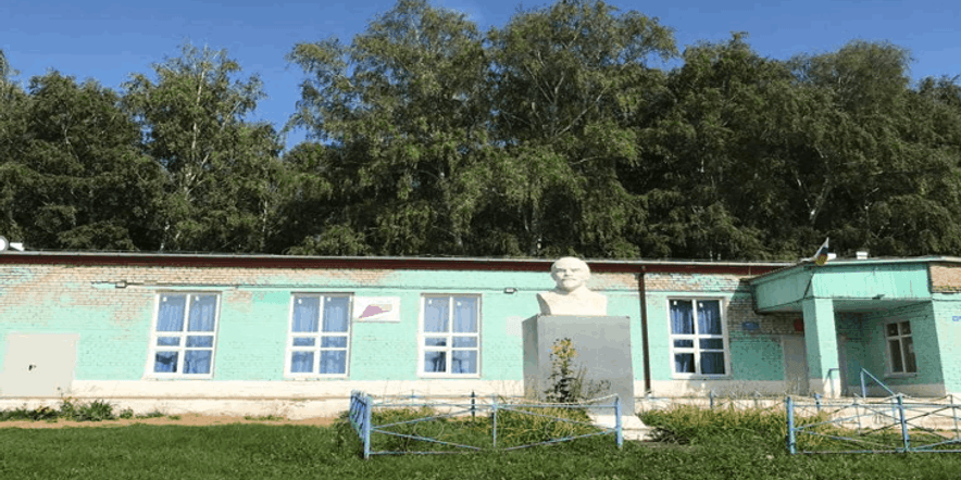 Основное изображение для учреждения Краснознаменский дом культуры