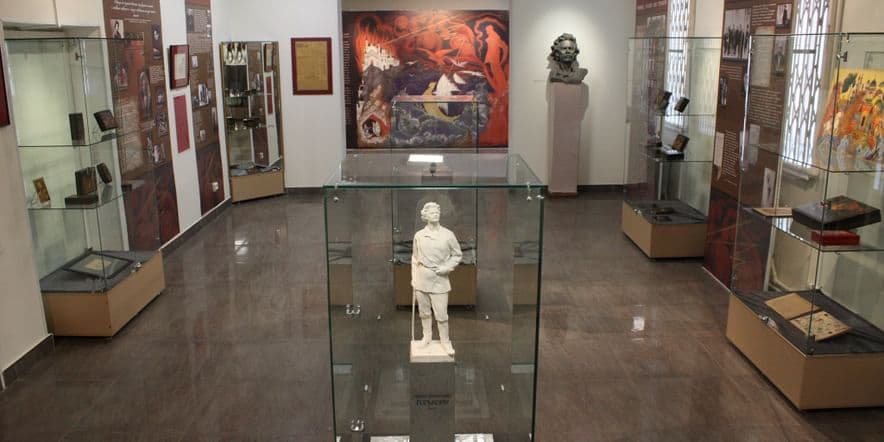 Основное изображение для учреждения Экспозиционно-выставочный центр Государственного музея палехского искусства