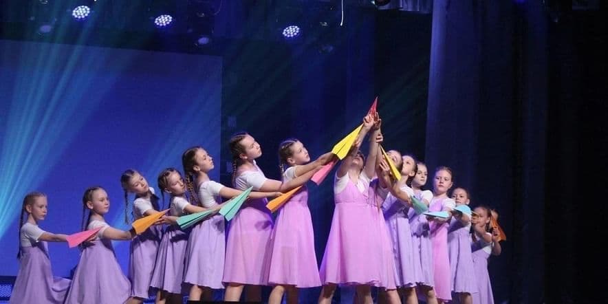 Основное изображение для события Набор участников в народный танцевальный коллектив «Устюжаночка»