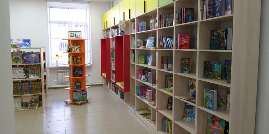 Основное изображение для учреждения Детская библиотека с. Батырево