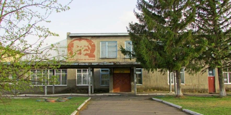 Основное изображение для учреждения Овцеводческий центральный сельский дом культуры