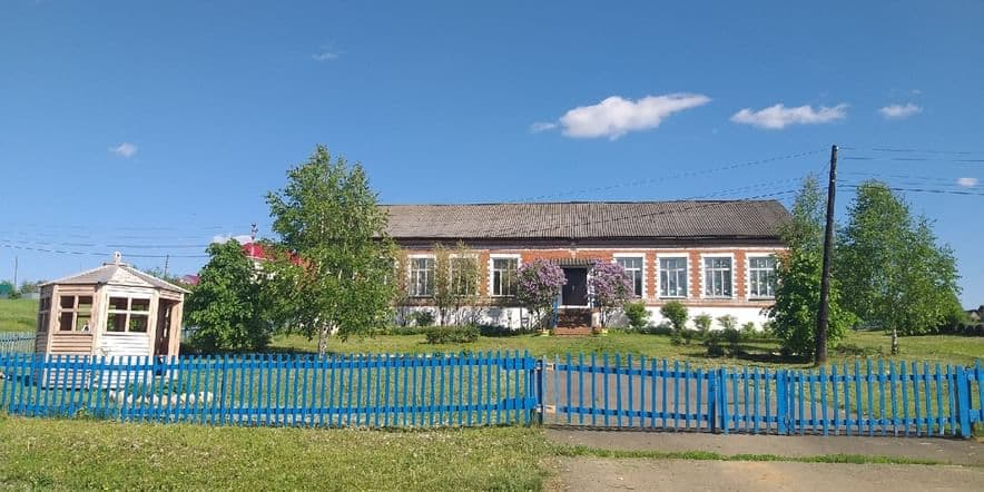 Основное изображение для учреждения Красносельский сельский дом культуры