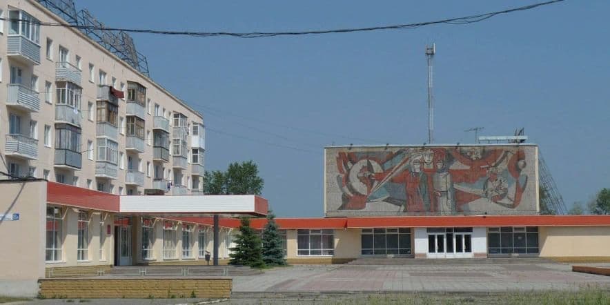 Основное изображение для учреждения Дворец культуры «Металлург» города Каменска-Уральского