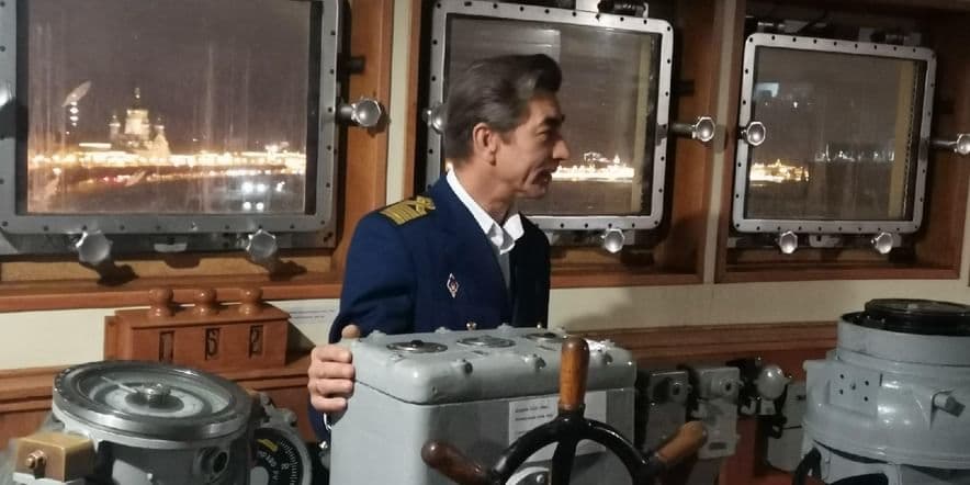Основное изображение для события Экскурсия с капитаном ледокола «Красин»