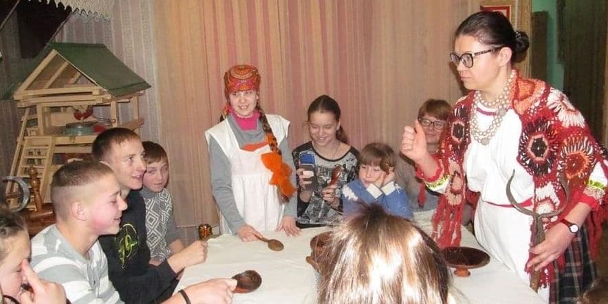 Основное изображение для события Программа «Рождество в Чернском уезде»