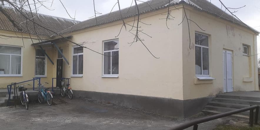 Основное изображение для учреждения Краснопартизанский сельский дом культуры