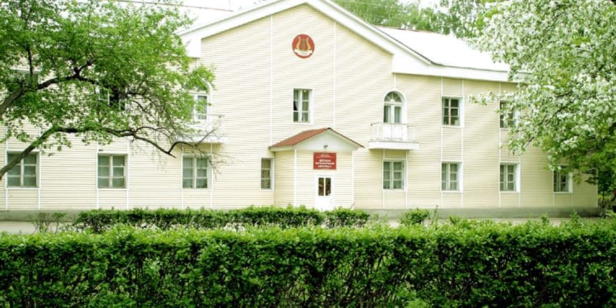 Основное изображение для учреждения Музыкальная школа № 3 города Тольятти