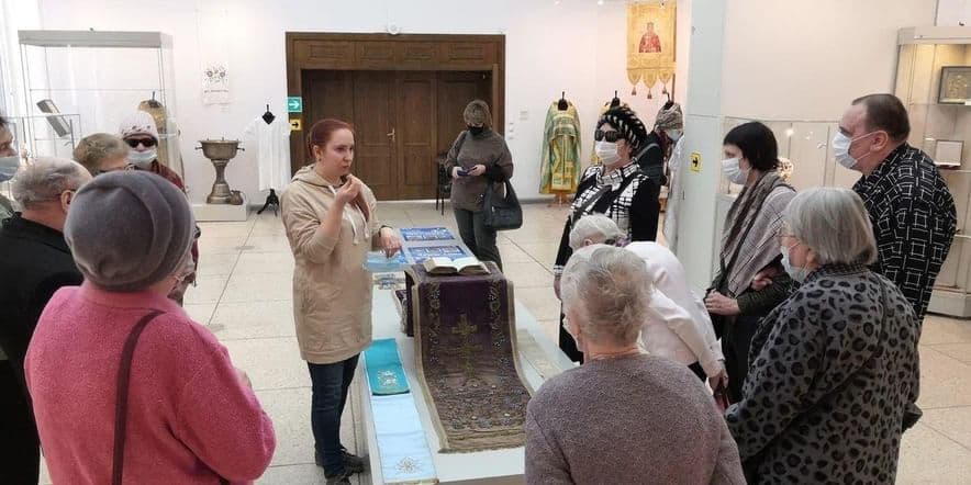 Основное изображение для события Православная выставка «В начале было Слово»