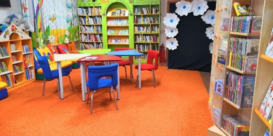 Основное изображение для учреждения Районная детская библиотека п. Тазовского