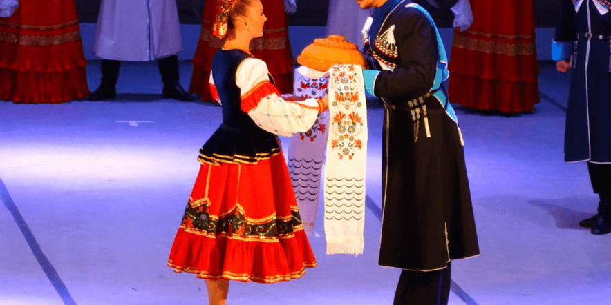 Основное изображение для обзора коллектива Государственный казачий ансамбль песни и танца «Ставрополье»