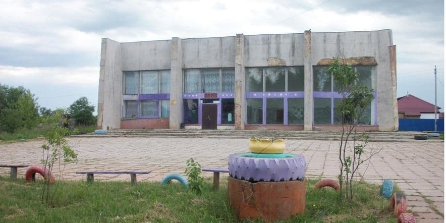 Основное изображение для учреждения Новосельский сельский дом культуры