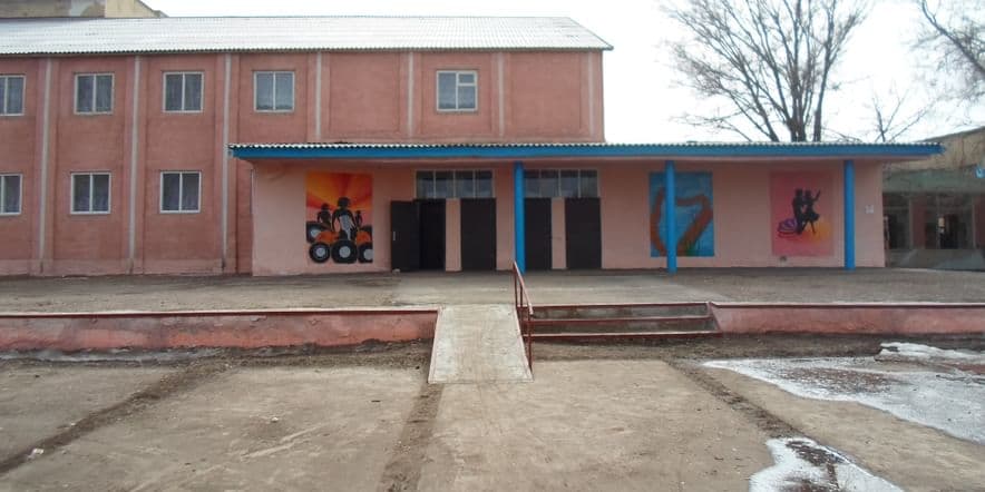 Основное изображение для учреждения Малоузенский сельский дом культуры