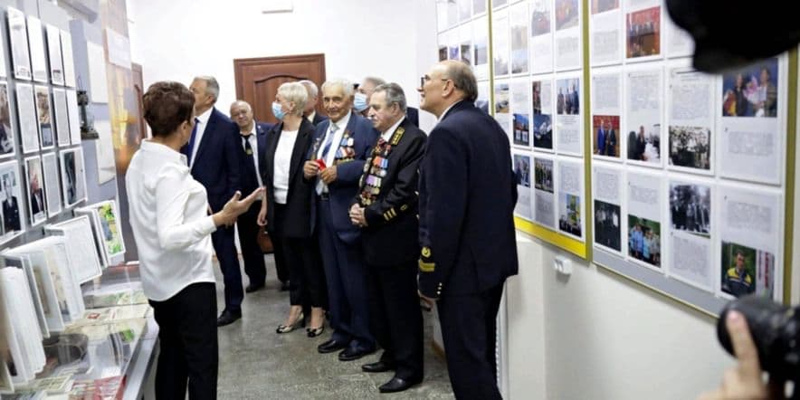 Основное изображение для события Обзорная экскурсия по залам Музейно-выставочного центра города Назарово