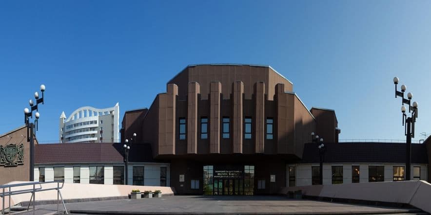 Основное изображение для учреждения Сибирский государственный институт искусств имени Дмитрия Хворостовского