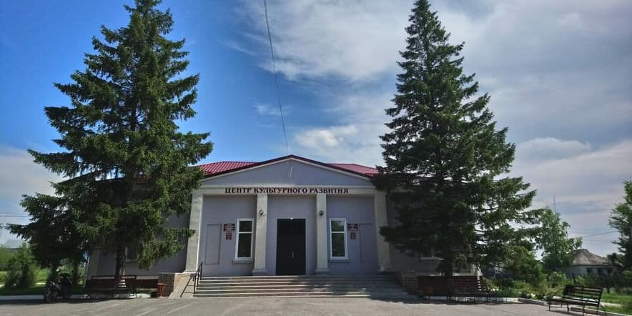 Основное изображение для учреждения Новоалександровская библиотека