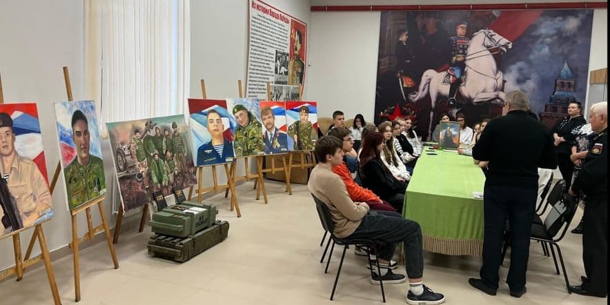Основное изображение для события Выставка художественных работ военно-патриотической тематики «Они сражались за Родину»