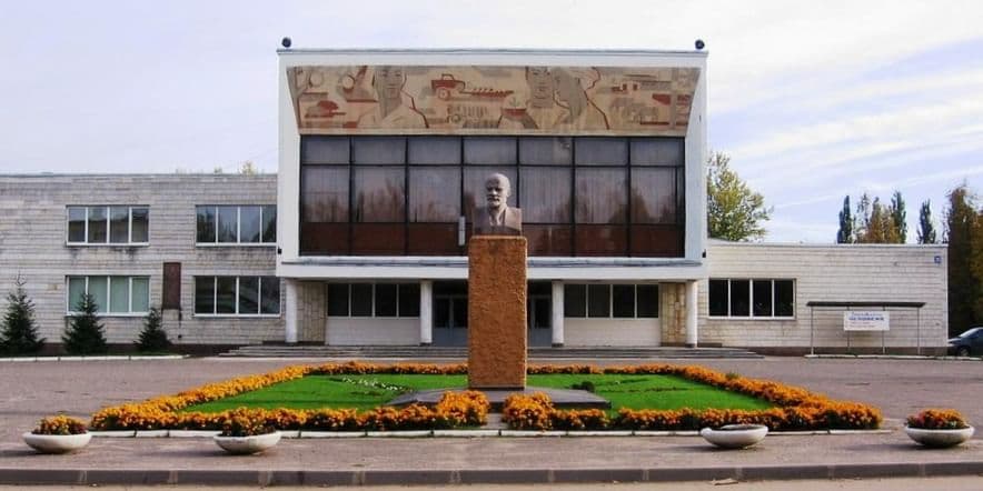 Основное изображение для учреждения Дом культуры «Заря» с. Растуново