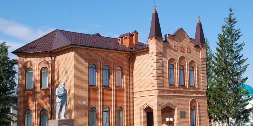 Основное изображение для учреждения Высокогорский краеведческий музей