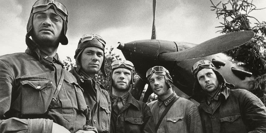 Основное изображение для события Урок «Легендарные летчики Великой Отечественной войны»