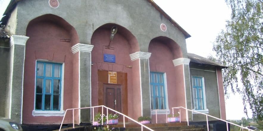 Основное изображение для учреждения Перехляйский сельский дом культуры