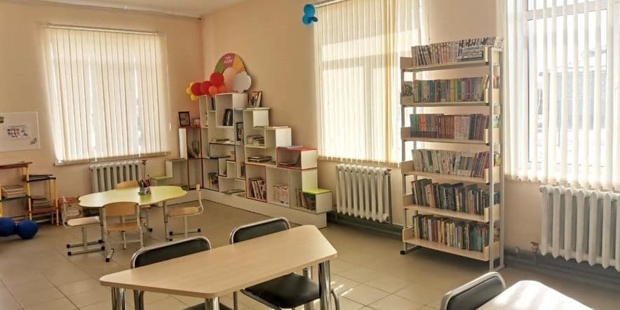 Основное изображение для учреждения Новоипатовская сельская библиотека
