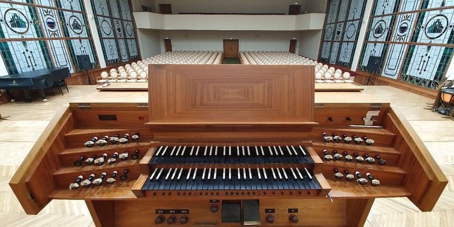 Основное изображение для учреждения Муниципальный концертный зал органной и камерной музыки г. Краснодара