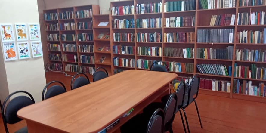 Основное изображение для учреждения Малотруевская сельская библиотека