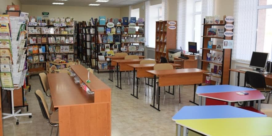 Основное изображение для учреждения Кочетовская модельная сельская библиотека