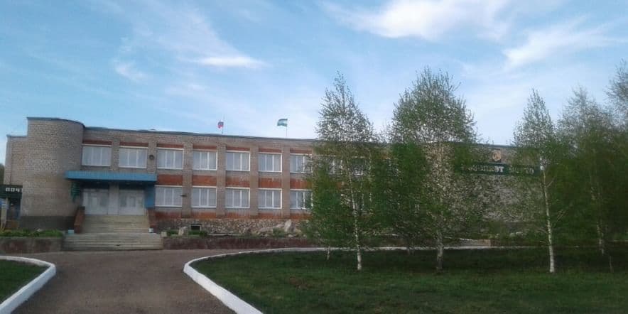 Основное изображение для учреждения Макаровский сельский дом культуры