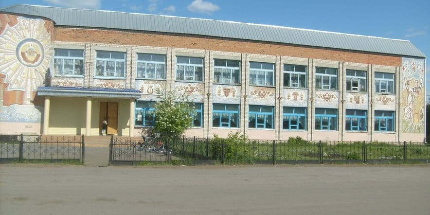 Основное изображение для учреждения Большеярковский дом культуры