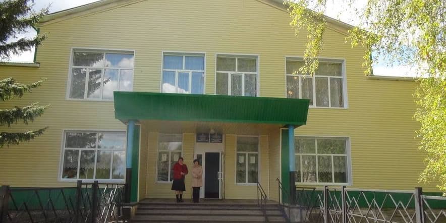 Основное изображение для учреждения Новокутовский сельский дом культуры