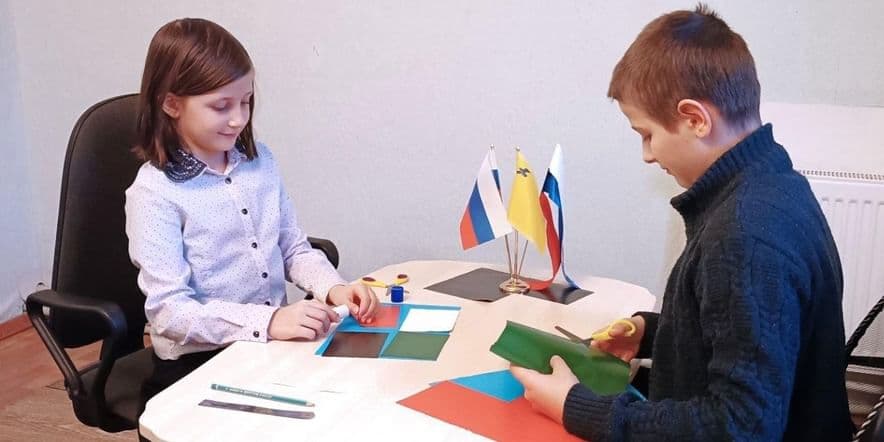 Основное изображение для события Мастер-класс «Флаг Белгородчины»