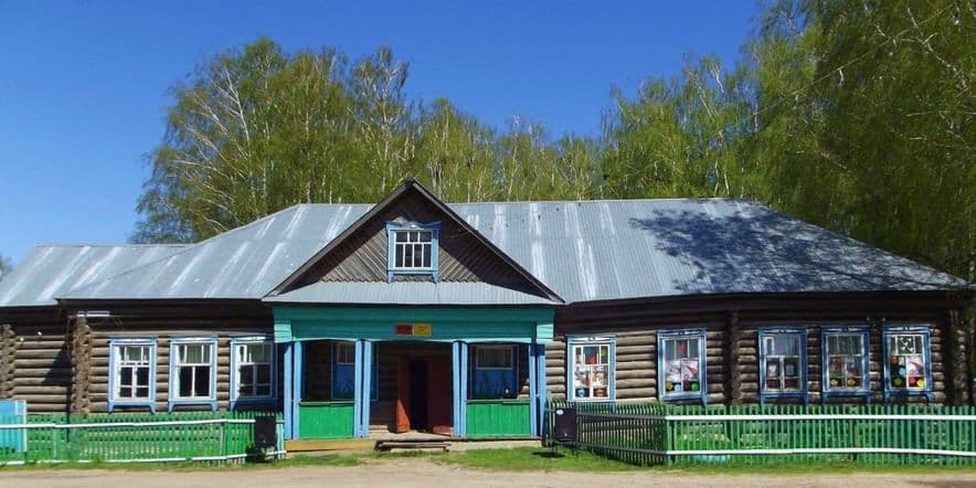 Основное изображение для учреждения Карамасский центральный сельский дом культуры