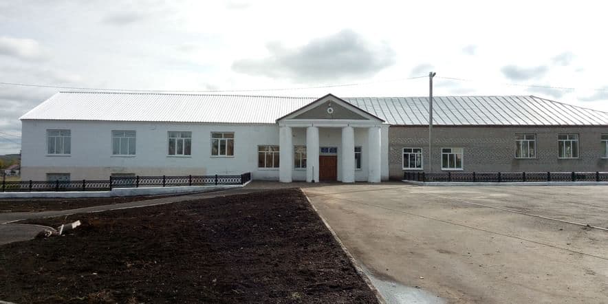 Основное изображение для учреждения Алегазовский сельский дом культуры