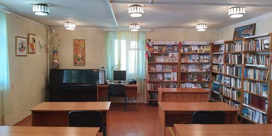 Основное изображение для учреждения Библиотека-филиал № 1 г. Севастополя