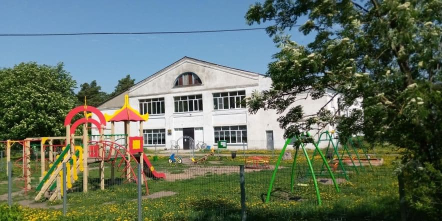 Основное изображение для учреждения Новомирский сельский дом культуры