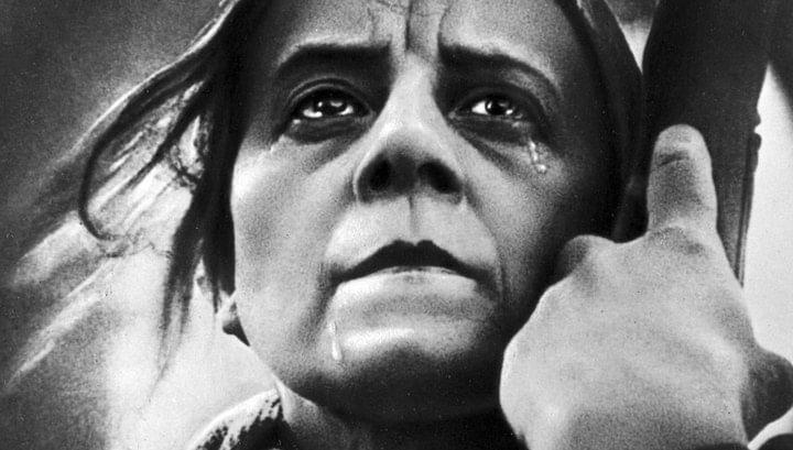 Кадр из художественного фильма Всеволода Пудовкина «Мать» (1926)
