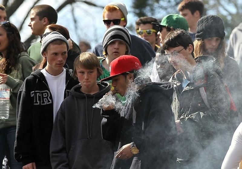 подросток курить коноплю