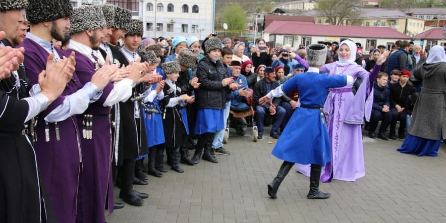 Основное изображение для события «Истоки чеченского кодекса чести».