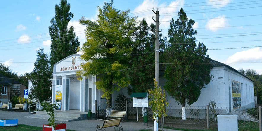 Основное изображение для учреждения Крымгиреевский дом культуры