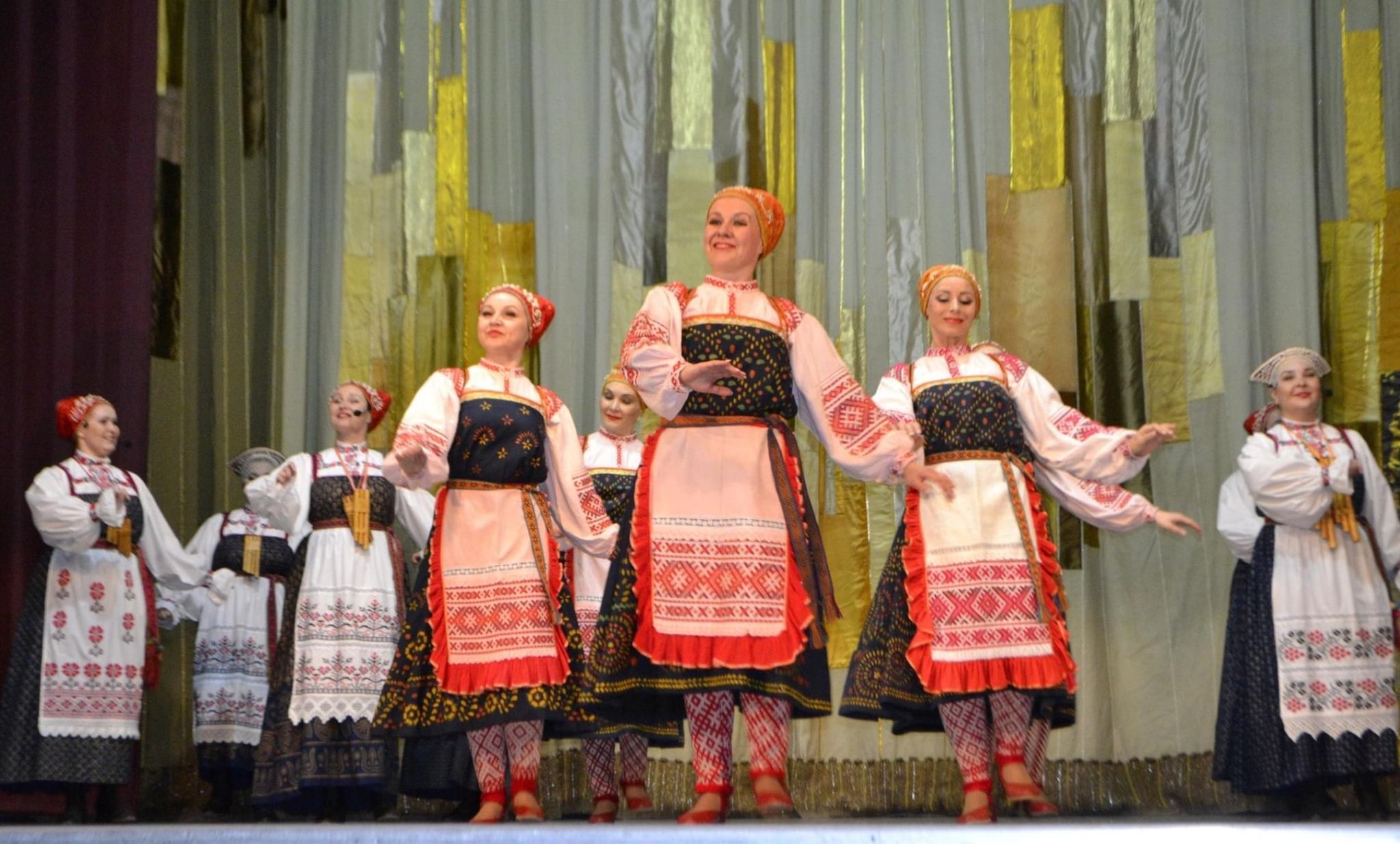 Концертный тур коми-пермяцкого ансамбля песни и танца «Шондiбан» в Коми-Пермяцком округе